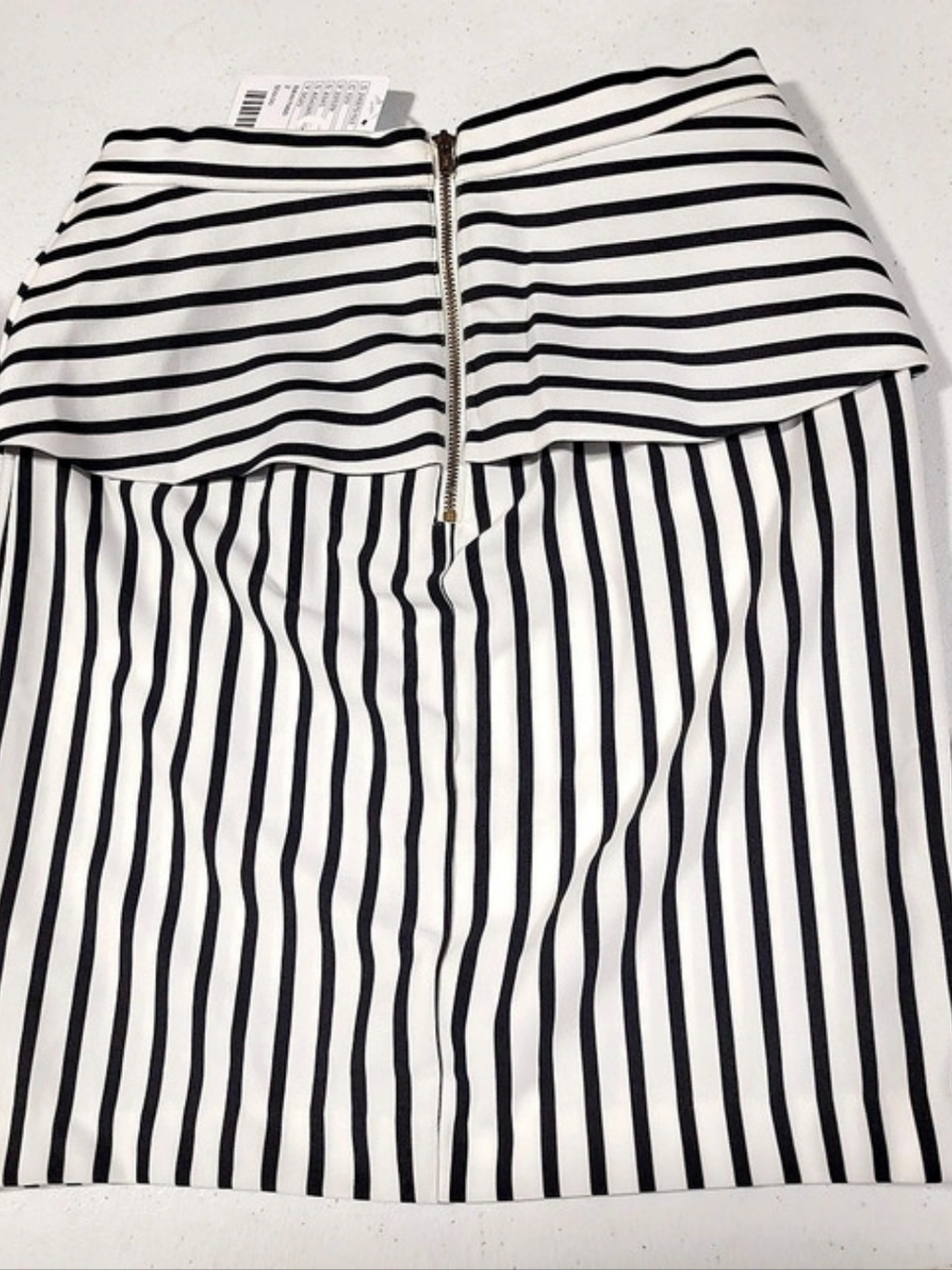Sparkle & Fade Striped Mini Skirt in Black & White NWT